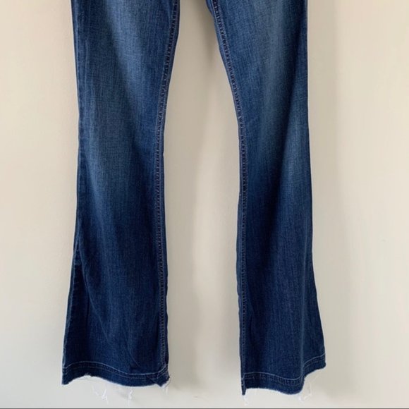 Joe's Jeans Sophia Mid Rise Icon Flare Wide Leg Jeans - Picture 10 of 14